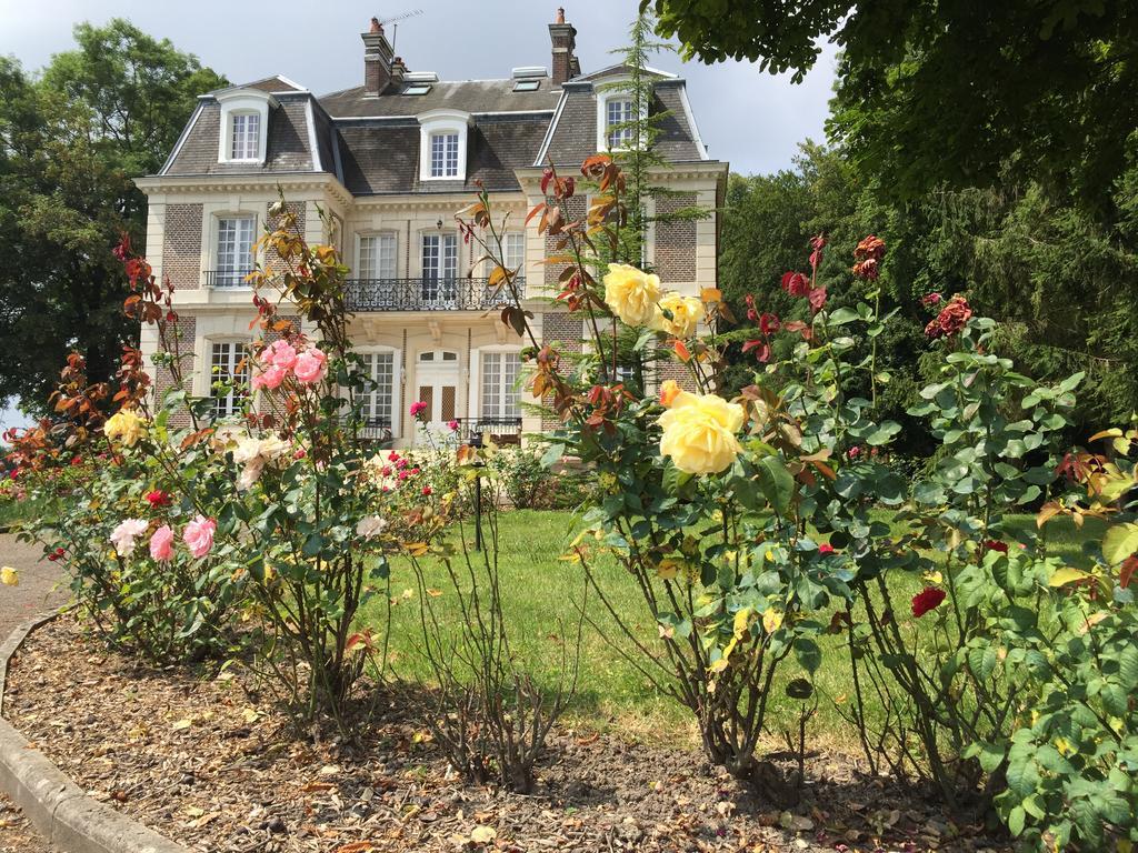 Chateau D'Avesnes - Le Castelet Kültér fotó