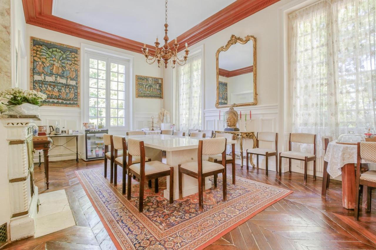 Chateau D'Avesnes - Le Castelet Kültér fotó